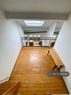 1 bedroom flat to rent, Manhattan Building Bow Quarter, London, E3
