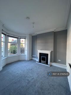 3 bedroom semi-detached house to rent, Tithebarn Road, Southport, PR8