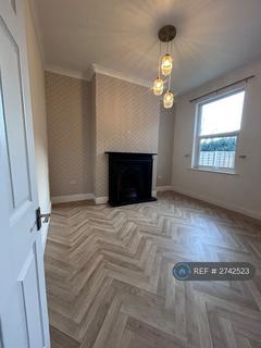 3 bedroom semi-detached house to rent, Tithebarn Road, Southport, PR8