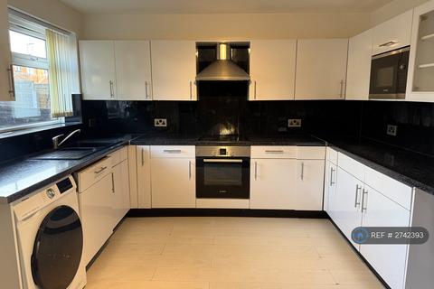 undefined, Summerseat Close, Salford, M5