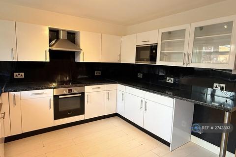 undefined, Summerseat Close, Salford, M5