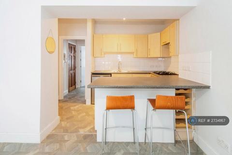 1 bedroom flat to rent, Hinton Road, London, SE24