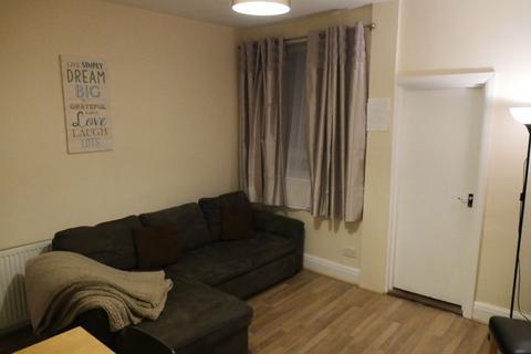 5 bedroom house share to rent, Nottingham NG7