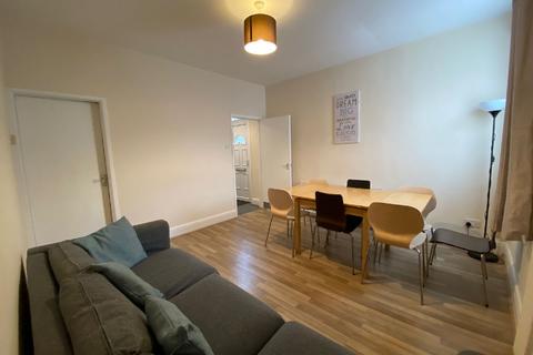 5 bedroom house share to rent, Nottingham NG7