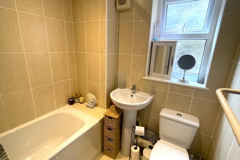 undefined, Bluewood House, ,
