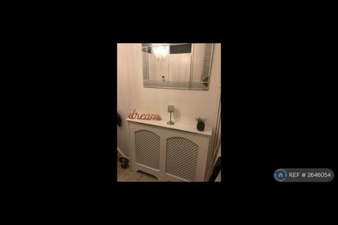undefined, Lyneham Walk, London, E5
