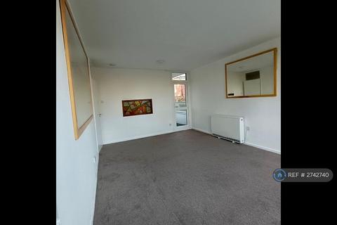 3 bedroom flat to rent, Arthur Road, Edgbaston, Birmingham, B15