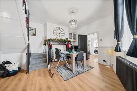 3 bedroom end of terrace house for sale, Rutland Street, St. Helens, WA10