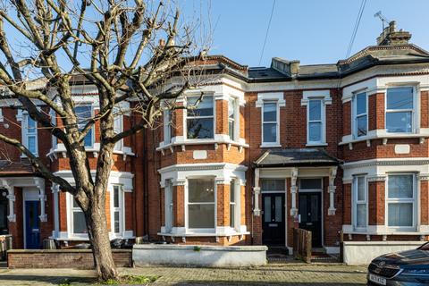 1 bedroom terraced house to rent, Knoll Road, Wandsworth, London SW18 2DF