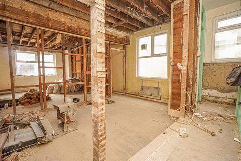 3 bedroom end of terrace house for sale, Elford Street, Hastings