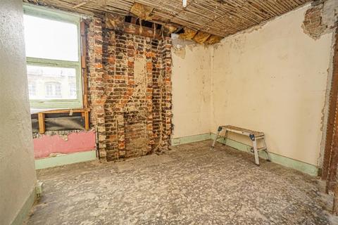3 bedroom end of terrace house for sale, Elford Street, Hastings