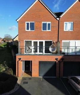 4 bedroom semi-detached house for sale, Apple tree Close, Taunton, TA2