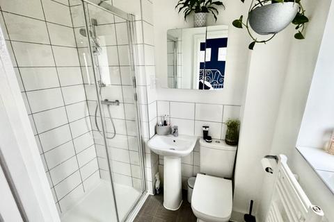 undefined, Apple tree Close, Taunton, TA2