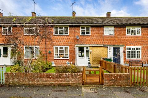 Jackdaw Close, Crawley, RH11