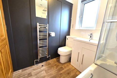 2 bedroom semi-detached house to rent, Lashley Gardens, Oakwood, Derby, DE21