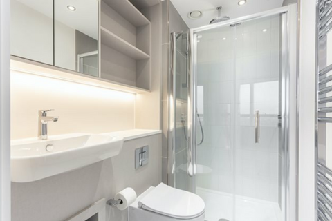 2 bedroom apartment to rent, Grant Road, London, SW11