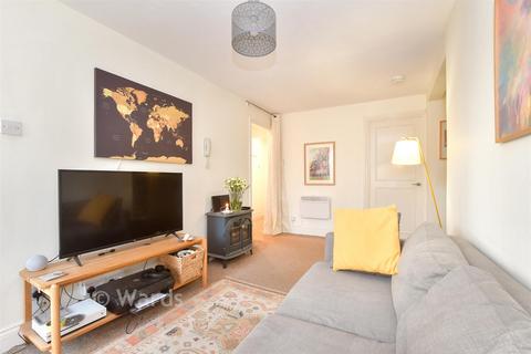 undefined, Sandwich Road, Nonington, Kent