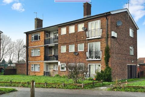 2 bedroom flat to rent, Littlebrook Manor Way, Dartford, DA1