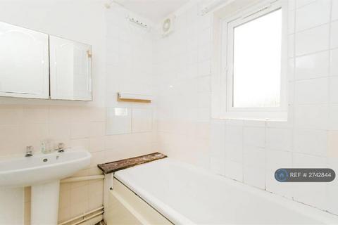 1 bedroom flat to rent, Pempath Place, Wembley, HA9