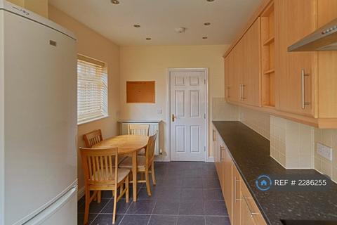 4 bedroom terraced house to rent, Welby Street, Manchester, M13