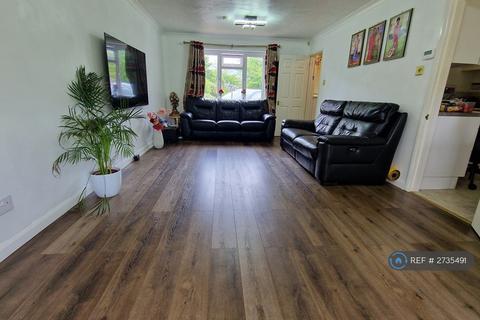 undefined, Fleetham Gardens, Reading, RG6