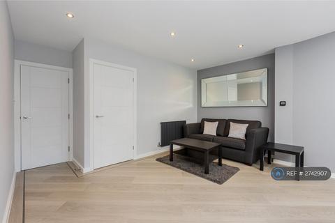 undefined, Elmside, Guildford, GU2