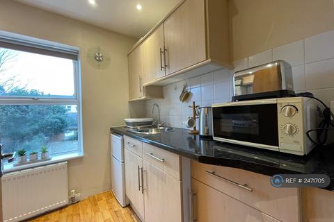 undefined, Zinzan Street, Reading, RG1
