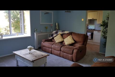 2 bedroom flat to rent, Pixton Way, Croydon, CR0