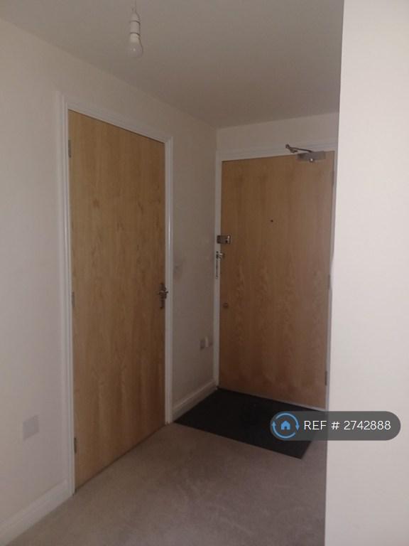Spacious Hallway