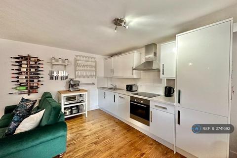 2 bedroom flat to rent, Bull Inn Close, Weedon, Northampton, NN7