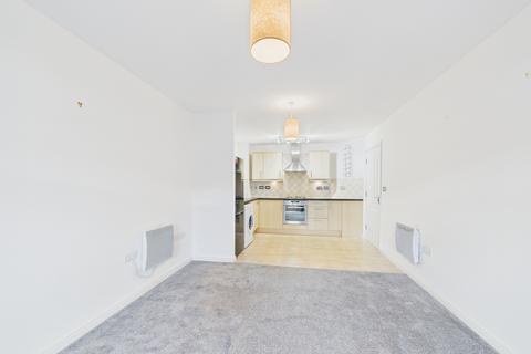 1 bedroom flat to rent, Riverlock Court, Spring Gardens Road, High Wycombe, Buckinghamshire, HP13 7FN