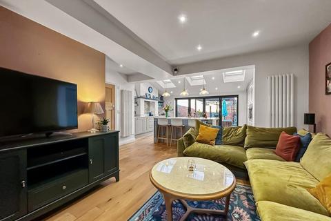 3 bedroom semi-detached house for sale, Sandileigh Avenue, Altrincham