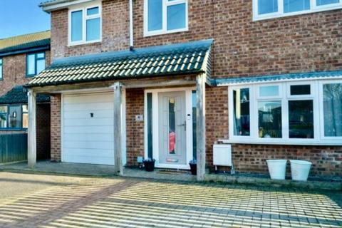 undefined, Cedar Close, Uttoxeter, ST14