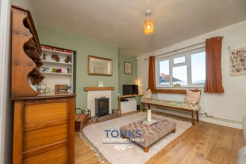 2 bedroom terraced house for sale, Highfield Crescent, Halesowen B63