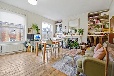 1 bedroom flat for sale, Hornsey Road, Crouch Hill, London N19