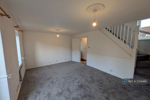 2 bedroom semi-detached house to rent, Hillgrounds Road, Kempston, Bedford, MK42