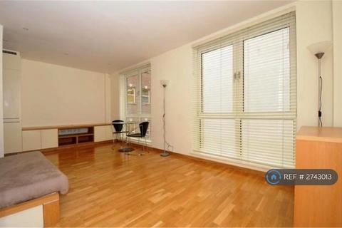 undefined, Hosier Lane, London, EC1A