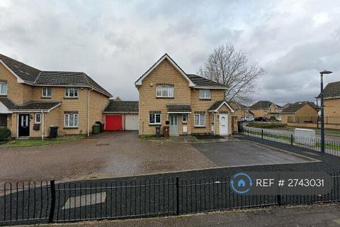 3 bedroom terraced house to rent, Anchor Close, Barking, IG11