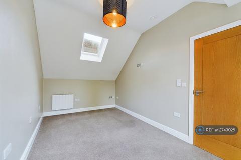 2 bedroom terraced house to rent, Cabot Mews, Bristol, BS2