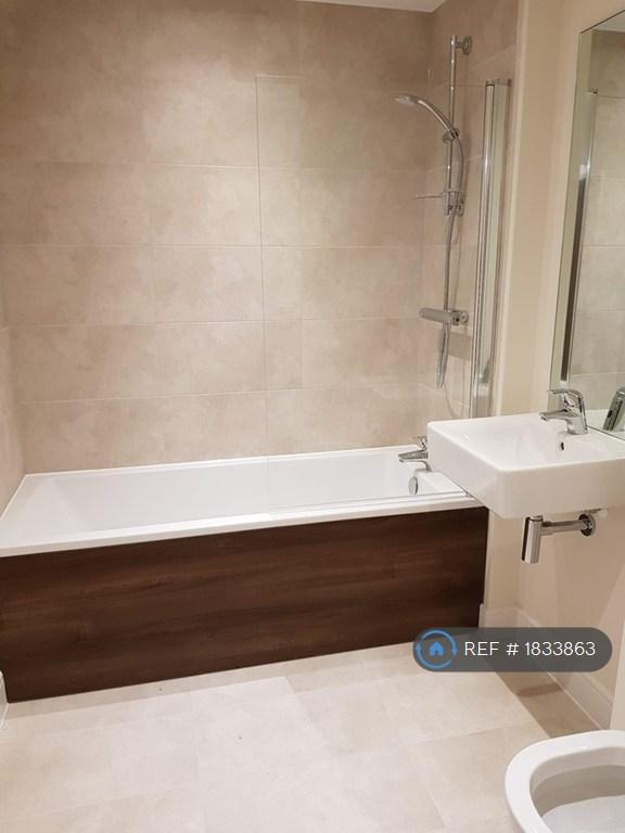 Main Bathroom