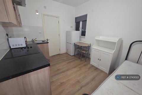undefined, Barking Road, London, E13