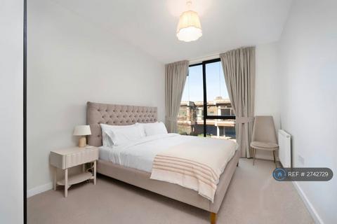 2 bedroom flat to rent, Cabanel Place, London, SE11