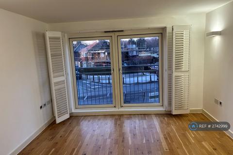undefined, Bridgepoint House, Greenford, UB6