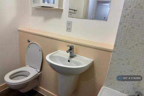undefined, Bridgepoint House, Greenford, UB6