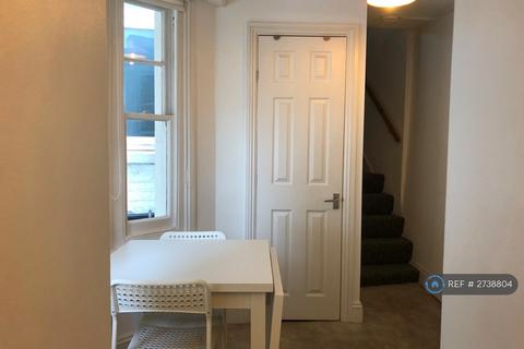 1 bedroom flat to rent, Creed Passage, Greenwich, SE10