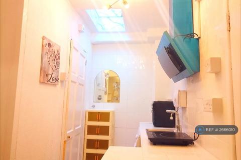 1 bedroom flat to rent, London, London, NW9