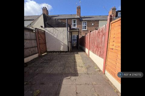 2 bedroom terraced house to rent, Wolverhampton Street, Wednesbury, WS10