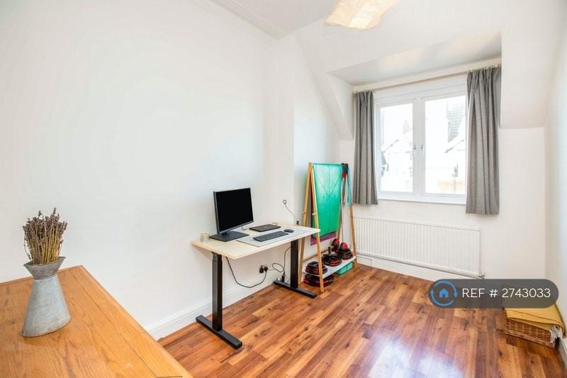Second Bedroom / Home Office
