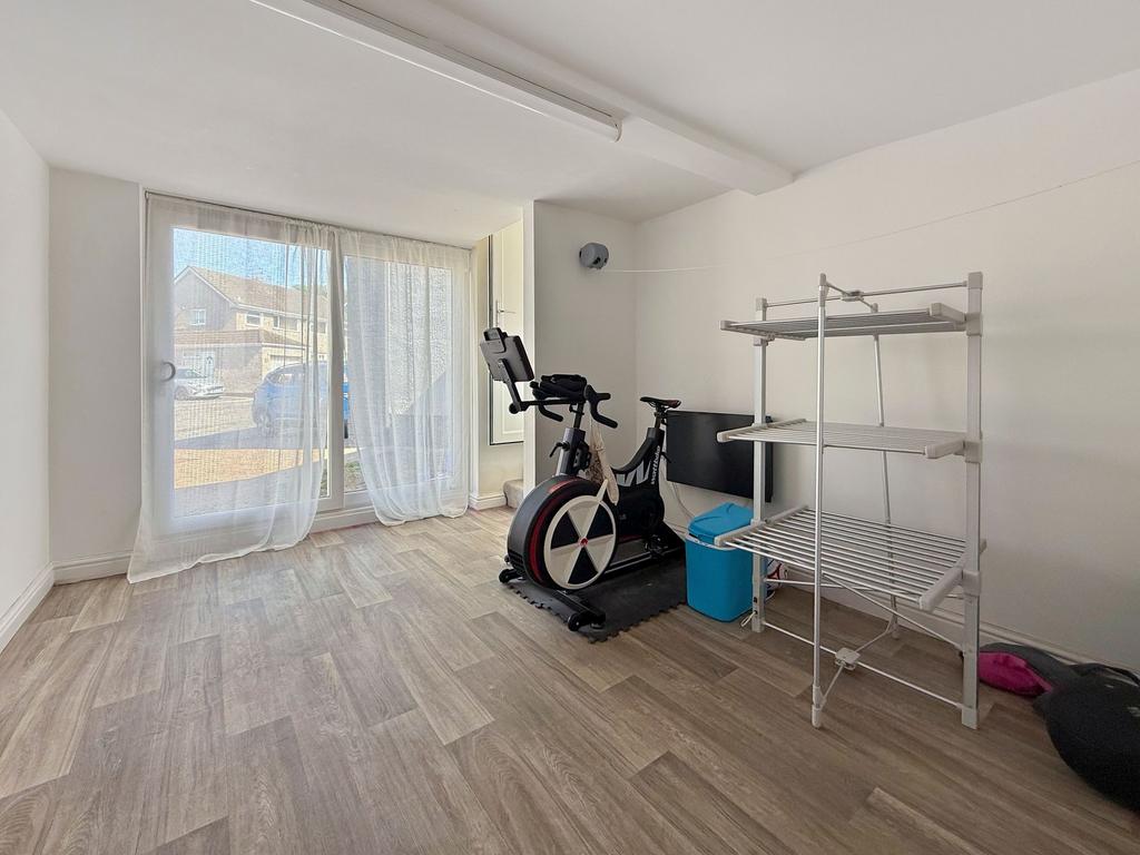 Gym/Office