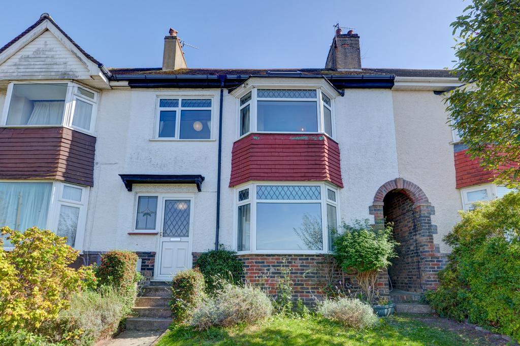 Attractive terraced house with bay windows, wel...